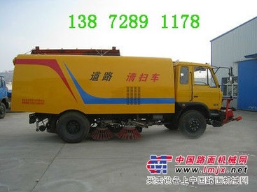四川万县扫路车 五十铃600P扫路车 小型兵工厂扫路车