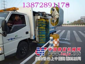 __福田奥铃公路护栏清洗车福田奥铃城市栏杆清洁车