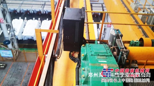 供应辽宁大型起重机安全监控系统 50吨起重机监测系统