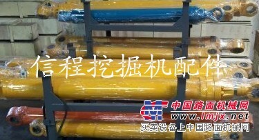 现代215-9挖掘机油缸