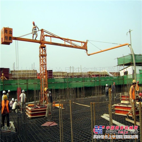 供应18米混凝土手动布料机的新价格
