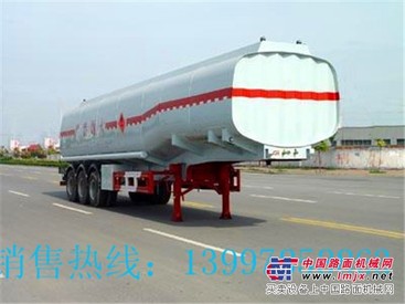 供应油罐车