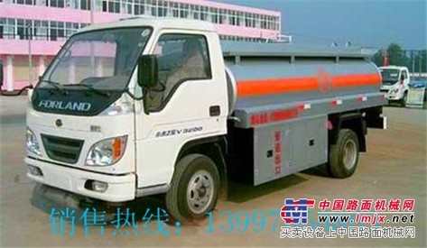 供应油罐车