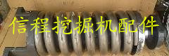 小松PC200-7挖掘机涨紧轮