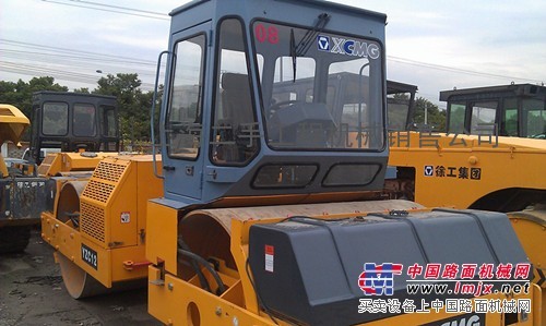 二手12吨双钢轮压路机