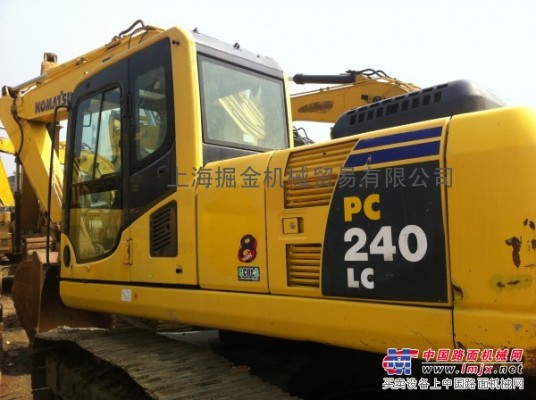 供應2012年生產小鬆PC240-8二手挖掘機（9成新）