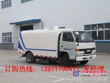 供应全国国四江西五十铃吸尘车【13971798417】