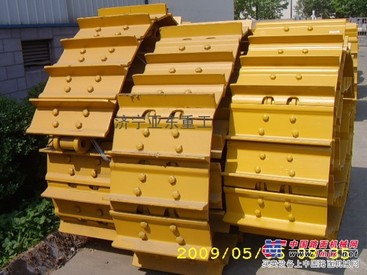 供应质优价廉山推配件SD32 履带总成228MA-41156