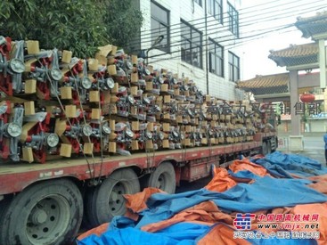 供应龙华叉车/石岩叉车/西丽叉车/公明叉车/观澜叉车销售批发