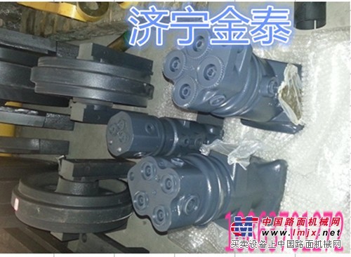小松回转马达/小松发动机四配套18863701272