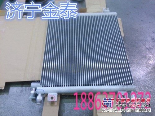 小松回转中心街头小松ppc阀/动臂油缸18863701272