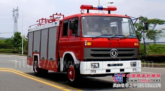 东风145水罐消防车5吨 
