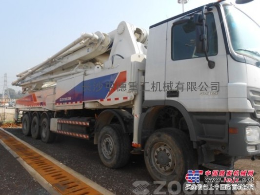 本公司長期麵向全國出租37-56米中聯混凝土泵車 簽訂合同