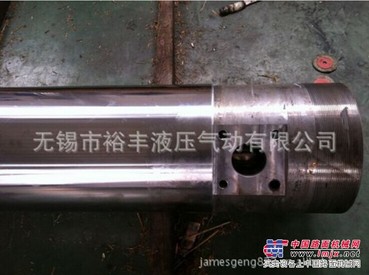 供应裕丰液压优质Ф115镀铬活塞杆，品质保证！