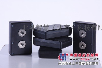 无线GPS定位器
