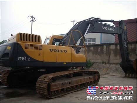 上海二手沃爾沃挖掘機，二手沃爾沃EC360B挖掘機