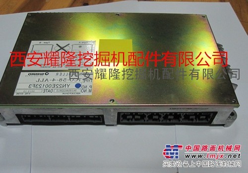 神钢200-6E挖掘机电脑板