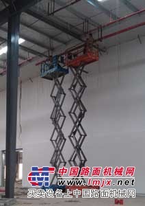 出租电动升降平台，惠州12米电动升降平台