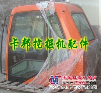 供应斗山挖掘机驾驶室