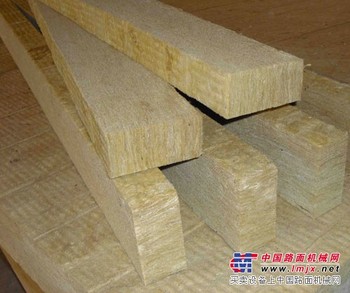 复合竖丝隔离带
