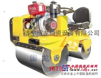 座驾式压路机GL-70C