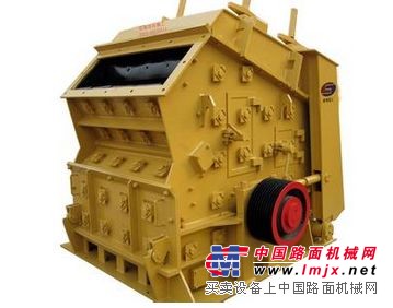 供应上海款反击式破碎机高质量石料破碎
