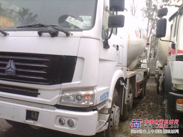 销售多台二手混凝土搅拌车