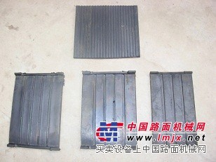 河南安阳林州宏翔机械设备制造复合橡胶垫板