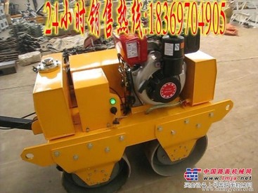供应自重大激振力强的600A手扶式双轮汽油压路机
