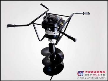 泰瑞机械有限公司供应便宜的四冲程挖坑机，实用的三菱挖坑机