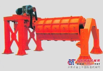 恒冠机械公司提供专业的水泥制管机械