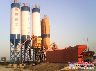 小型搅拌站—山东青州奥雷重工专业生产