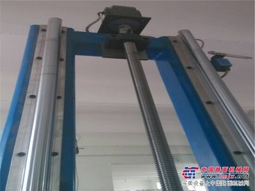 河北泡沫切割机价格，河北泡沫切割机主机组成