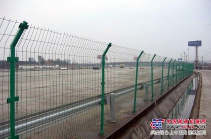 广东双边护栏网价格 批发双边护栏网厂家