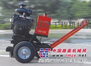 路面开槽机