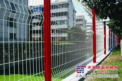 衡水供应质量硬的开发区隔离网