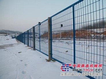 在哪能买到的框架护栏网