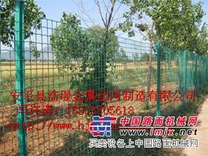 广西客户咨询养鸡铁丝网围栏