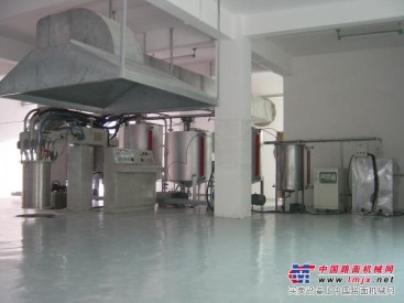 中務海綿機械公司提供的半自動海綿發泡機_的半自動海綿發泡機