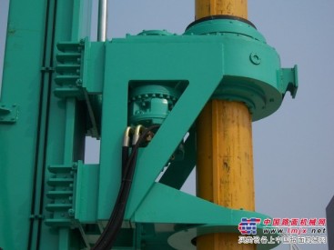 郑州富岛机械设备有限公司 FD1560型旋挖钻机