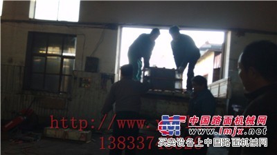 石墨接地模块比传统接地体性能更优越