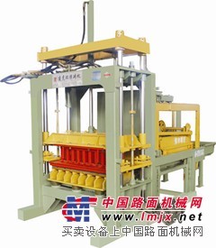 好砖机何处有,天津建虎解您愁. 建虎砖机