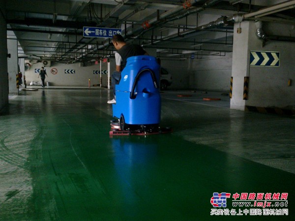 四川全自动洗地机价格搜索成都吉思达