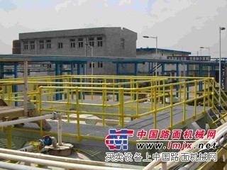 找玻璃钢拉挤护栏 玻璃钢围栏 请联系 13333181595