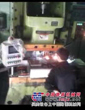 【气动机械手】福建气动机械手价格、南安气动机械手报价 创勤
