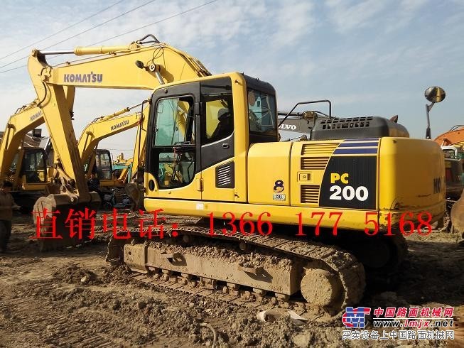 供应二手小松200-8挖掘机13661775168沈丹丹