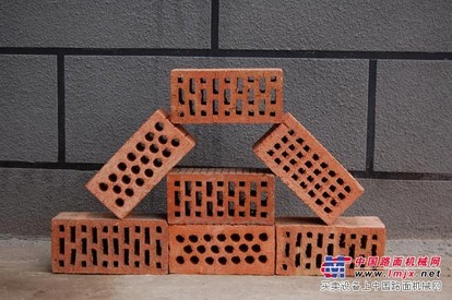 建筑材料价位：上哪买抢手的煤矸石烧结砖