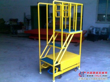 厦门哪里有卖的工具车 优惠的工具车
