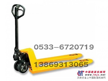手动叉车|手动叉车生产厂家|淄博圣雕起重五金