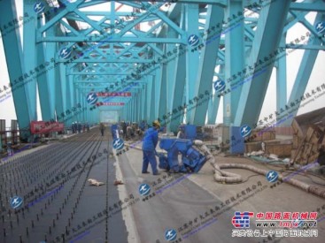 供应中矿大正-钢结构桥-桥面防腐